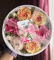Zephyr Peonies gift box, 3 sizes image 0