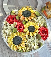 Sweet Zephyr Summer Box, 3 sizes image 0